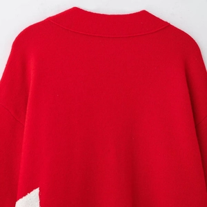 Red knit cardigan with large pockets and geometric patch for women, 2025 spring style