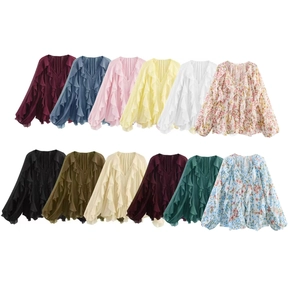 Summer casual V-neck chiffon shirt for women with layered ruffles and lantern sleeves