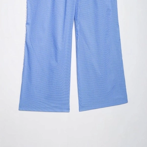 Pantalones anchos de cuadros vichy azul y blanco, corte relajado para la primavera