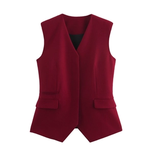 Ensemble gilet sans manches et pantalon de costume bordeaux pour femme au style élégant
