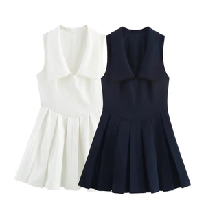 Robe Plissée Sans Manches à Col en V et Large Revers pour Femmes Couleur Unie Élégante Robe Courte Trapèze Mode Casual Été