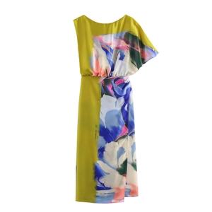Asymmetric sleeveless midi dress with abstract floral print and ruffled shoulder detail