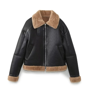Blouson aviateur femme en similicuir noir avec col et bordures en fausse fourrure