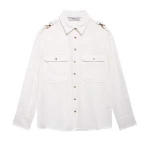 White long sleeve crepe shirt with gold shoulder buckles and pockets in elegant style