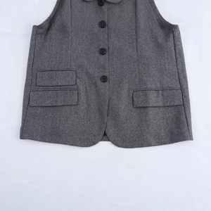 Women's gray sleeveless wool blend waistcoat with flap pockets and buttons