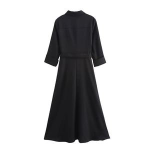Abito midi a camicia nera da donna con maniche lunghe e cintura vista posteriore