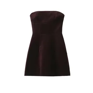 Robe Courte Élégante en Velours Rouge Vin Sans Bretelles pour Femmes Sexy Dos Nu Robe de Fête Trapèze Avec Nœud Décoratif