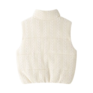 Damen Strickweste in Off-White mit Stehkragen und Zopfmuster für den Herbst und Winter