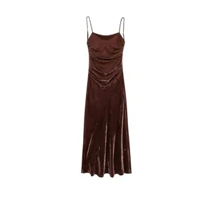Robe Midi Femme Élégante en Velours Marron à Bretelles Spaghetti Froncée Sexy Moulante Slim Fit Club Soirée Automne Hiver