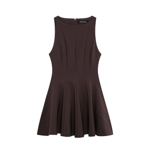 Elegant sleeveless short dress in dark brown with a slim fit waist and flared hem style