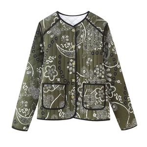 Women's army green quilted paisley jacket with round neck and vintage buttons