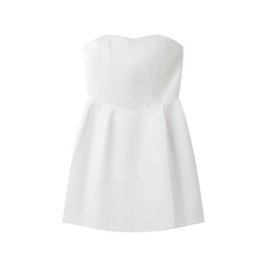 Elegante mini abito a tubino bianco senza spalline con silhouette a trapezio