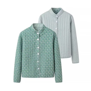 Giacca trapuntata reversibile da donna con stampa floreale vintage e righe sottili