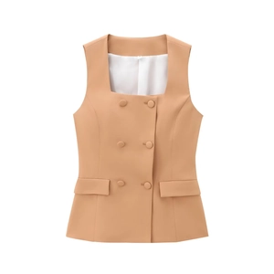 Gilet da donna kaki a doppio petto con scollo quadrato e bottoni decorativi su sfondo bianco