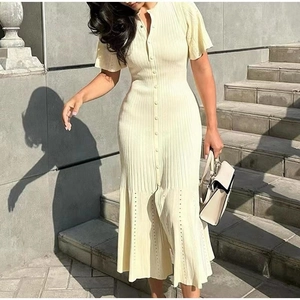Abito Midi da Donna Elegante a Manica Corta in Maglia Monopetto a Coste con Bottoni Orlo Pieghettato Casual Estivo Bianco