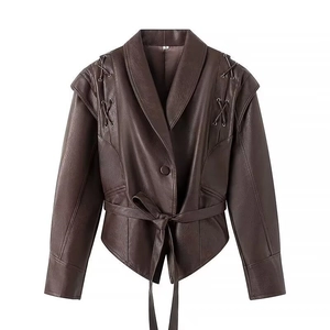Veste courte vintage en similicuir marron foncé avec ceinture et détails lacés ZA
