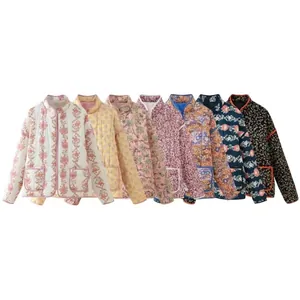 Quilted floral jacket assortment in vintage style with stand collar and front pockets