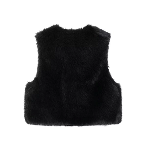 Gilet en fausse fourrure noire pour femme avec texture douce pour un look d'automne et d'hiver