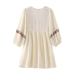 Bohemian off-white mini dress with geometric embroidery and casual long sleeves