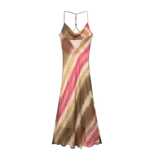 Abito midi bohémien tie-dye con sfumatura rosa e gialla e spalline sottili a canotta