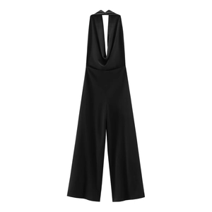 Elegante tuta nera con scollo all'americana, gamba larga e schiena scoperta