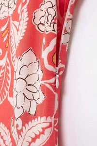 Detail shot of the hidden zipper on floral print summer dress for women