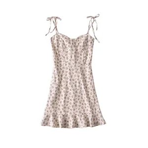 Mini Robe Fleurie Violette de Style Français Pour Femmes Encolure en Cœur Vacances d'Été Sexy Sans Manches Robe Smockée au Dos
