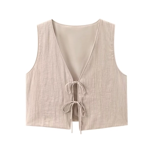 Women's summer two-piece set featuring a beige textured bow vest and skirt suit