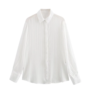 Elegant white long sleeve shirt with vertical pleat texture and classic button-down collar