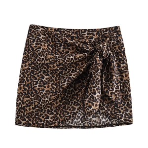 Fashionable leopard print wrap mini skirt with waist tie detail for summer wear