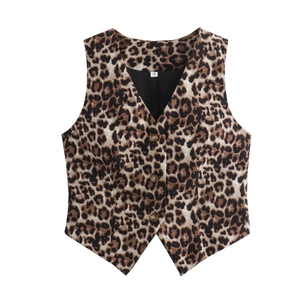Gilet da donna slim fit con stampa leopardata e scollo a V con bottoni vintage su bianco
