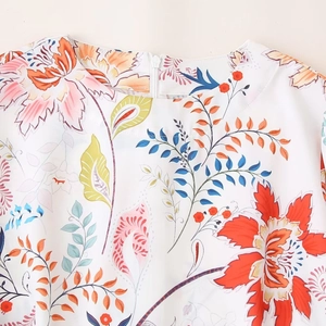 Damen Sommer Maxi-Kleid mit Blumenmuster, elegantem Rundhals und Reißverschluss hinten
