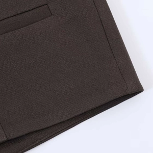 Brown single-breasted blazer with premium plain weave fabric texture and fine stitching