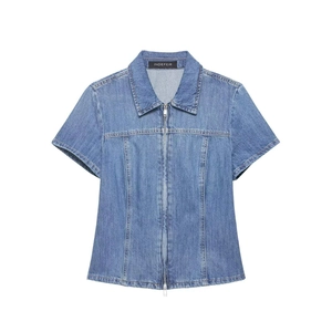 Women Casual Short Sleeve Denim Shirt Zipper Front Polo Collar Washed Blue Jean Top Comfortable Summer Streetwear Fashion