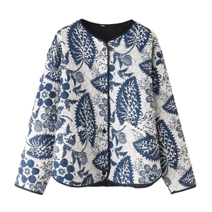 Women Vintage Floral Print Quilted Jacket Round Neck Cotton Padded Coat Casual Long Sleeve Outwear Blue White