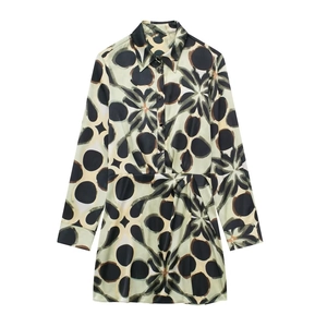 Mini Robe Imprimé Floral Géométrique pour Femmes Manches Longues Col Polo Nœud Torsadé Latéral Look Satiné Élégant Robe de Soirée