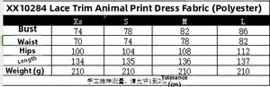 Tableau des tailles pour robe imprimé animal avec dentelle et mesures détaillées