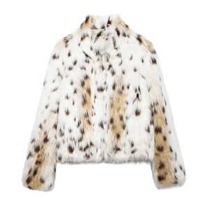 Short faux fur coat for women with classic leopard animal print and high stand collar