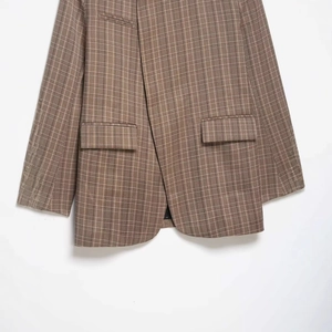 Classic brown plaid blazer jacket for women with lapel collar and flap pockets