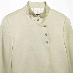 Pale green mandarin collar shirt with cotton-linen texture and side metal buttons
