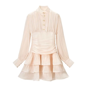 Élégante Robe Midi Plissée en Satin pour Femmes Col Montant Manches Longues Taille Haute Jupe à Étages Robe de Soirée Champagne