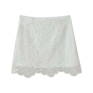 Elegant white paisley lace mini skirt with scalloped hem and invisible side zipper