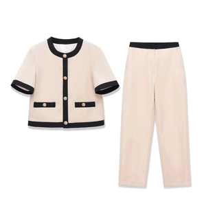 Cardigan à Manches Courtes et Pantalon à Jambes Droites Style Petit Parfum Tenue Femme Élégante et Décontractée Été