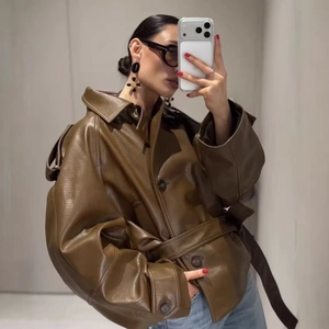 Veste Trench Courte Femme Similicuir Brun Foncé Double Boutonnage avec Ceinture Chic Streetwear Vêtements Femme