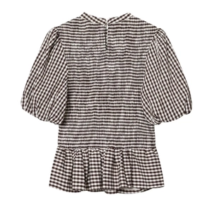 Haut vichy pour femme avec manches bouffantes, corps froncé et ourlet à volants marron