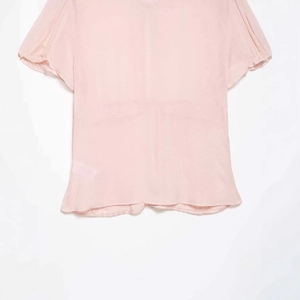 Elegant light pink V-neck chiffon short sleeve blouse with pleated cuffs for women