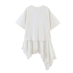 Women's off-white loose T-shirt with asymmetrical lace hem and ruffle detailing