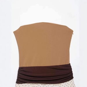 Schickes trägerloses Patchwork-Kleid mit Taillenraffung und Retro-Punktenmuster