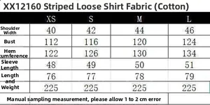Tableau des tailles détaillé pour chemise rayée ample en popeline, tailles allant de XS à L