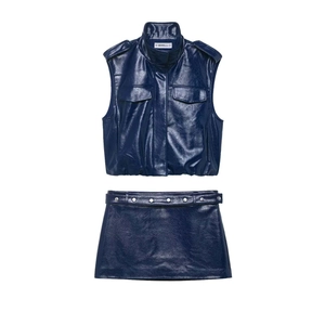 Gilet En Similicuir Brillant Et Mini Jupe Streetwear Ceinture À Rivets Bleu Foncé Sans Manches Mode Rue